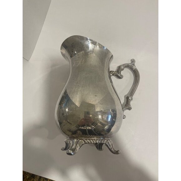 W.M. Rogers Silver Plated Water‎ Pitcher With Guard Preowned in good condition - Picture 9 of 16
